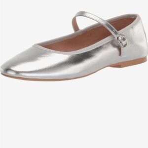 Steve Madden silver Mary Jane flats